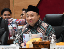 DPR RI Minta Gubernur Jabar Dedi Mulyadi Kaji Ulang Jam Masuk Sekolah Pukul 06.00