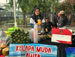 PNM fasilitasi 50 nasabah Mekaar jualan di stadion, untung berlipat!