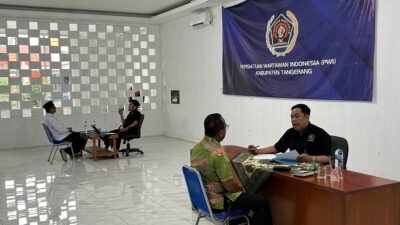 PWI Kabupaten Tangerang gelar orientasi anggota baru untuk membentuk jurnalis yang profesional, beretika, dan siap menghadapi tantangan zaman.