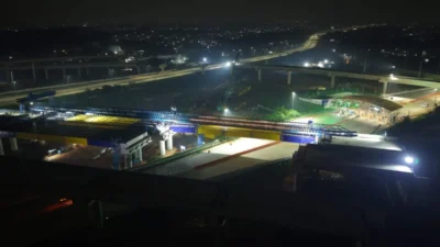 PT Wijaya Karya Industri & Konstruksi (WIKAIKON), anak usaha dari PT Wijaya Karya (Persero) Tbk, berhasil melaksanakan pekerjaan erection girder (pemasangan balok jembatan) untuk pembangunan Jalan Tol Jakarta–Cikampek Selatan II Paket 2 (STA. 9+300 – STA. 34+150).