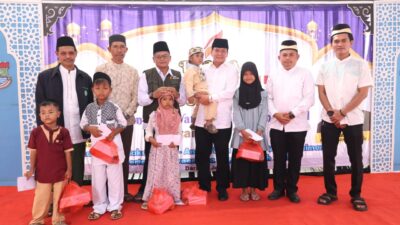 Bupati Tangerang hadiri bakti sosial FUADA Desa Daru, santuni 180 anak yatim dan dukung khitanan massal ke-28.