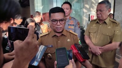 Gubernur Banten Andra Soni hadiri FGD sekolah gratis, bahas daya tampung SMA/SMK, zonasi, dan pemerataan pendidikan di Banten.