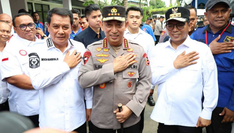 Bupati Tangerang Dampingi Kapolri dalam Aksi Sosial Peringatan HUT Bhayangkara ke-79