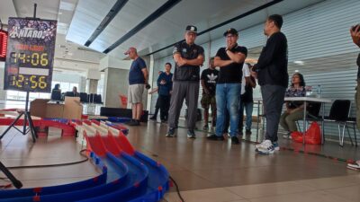 Kejurprov Mini 4WD Banten 2025 di Tangsel sukses digelar. Pilar Saga sebut ajang ini dorong prestasi anak muda dan gerakkan ekonomi lokal.