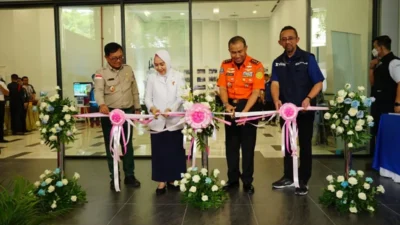 PT Wijaya Karya Bangunan Gedung (WEGE), melalui Kerja Sama Operasi (KSO) WG-WIKA, dengan bangga mengumumkan rampungnya pembangunan Gedung Pengembangan Sistem Operasional Ina-MHEWS (Indonesia Multi Hazard Early Warning System) di Kantor Pusat Badan Meteorologi, Klimatologi, dan Geofisika (BMKG) Jakarta.