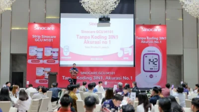 Sinocare, pemimpin global dalam manajemen digital diabetes, resmi meluncurkan GCU M101, perangkat tes tiga-in-satu tanpa kode pertama di Asia Tenggara yang mampu mengukur gula darah, asam urat, dan kolesterol total. Peluncuran berlangsung di Hotel Westin Jakarta, dihadiri 180 perwakilan distributor dari berbagai daerah di Indonesia serta para tokoh industri medis.
