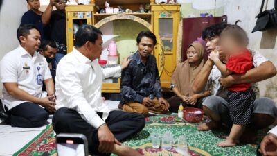 Bupati Tangerang kunjungi balita penderita tumor di Kronjo, pastikan penanganan lanjutan dan dukungan penuh dari Pemkab.