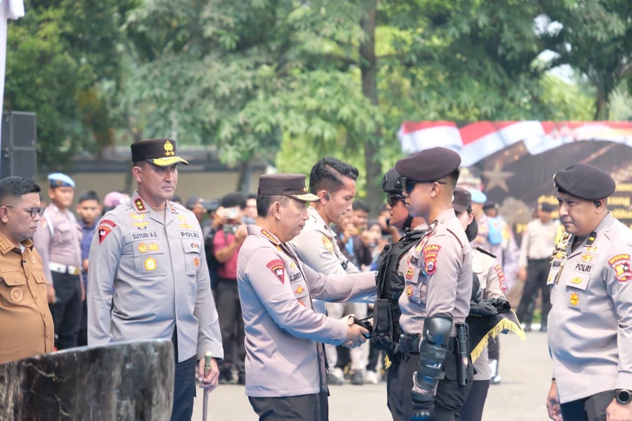 Kapolri meresmikan Tim Patroli Maung Presisi Polda Banten dengan 87 personel terlatih untuk perkuat keamanan dan cegah kriminalitas.