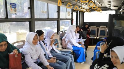 Pemkot Tangerang gratiskan Bus Tayo di HUT RI ke-80, disambut antusias pelajar dan warga yang memanfaatkan layanan transportasi publik.