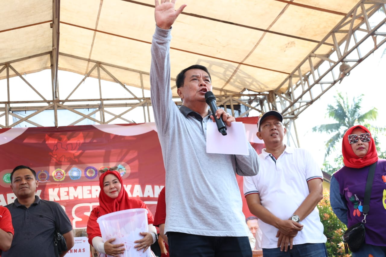 Bupati Tangerang hadiri puncak HUT RI ke-80 di Curug Wetan dan Sukamanah Rajeg, meriah dengan jalan sehat, seni, dan doorprize.