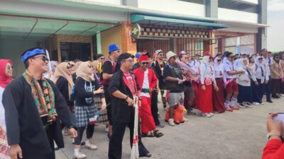 Kemeriahan HUT RI ke-80 di Tangsel diramaikan parade dan lomba antar OPD, wujudkan semangat nasionalisme dan kebersamaan.