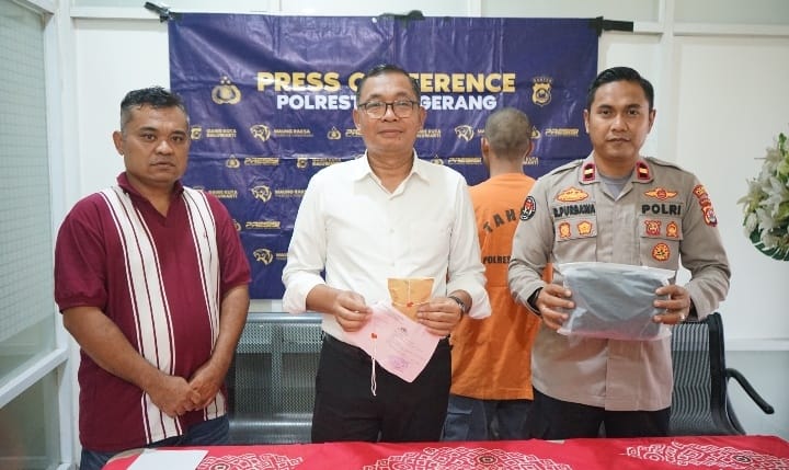 Polresta Tangerang tangkap pria di Pasar Kemis dengan sabu 22,77 gram siap edar. Tersangka dijerat UU Narkotika.