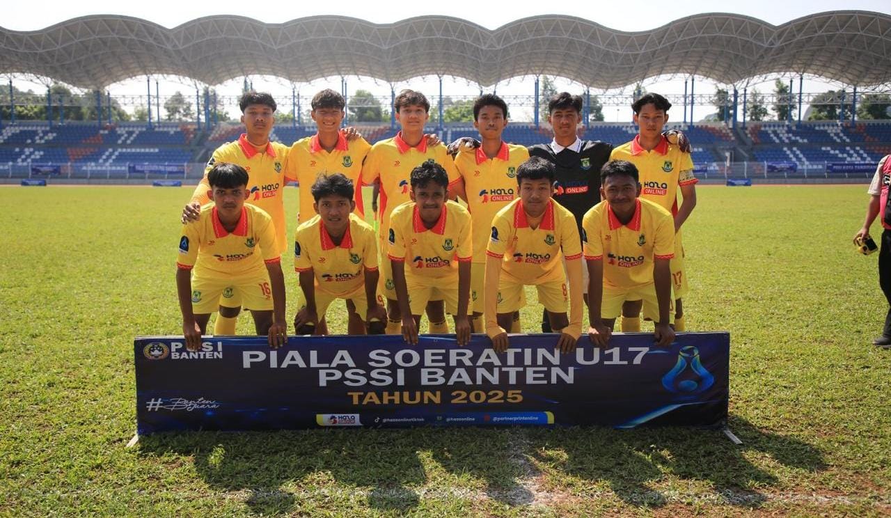 Persikota Tangerang melaju ke final Piala Soeratin U-17 usai kalahkan Duta FC 3-1 lewat hattrick Rifqi Zulianur di Stadion Benteng Reborn.
