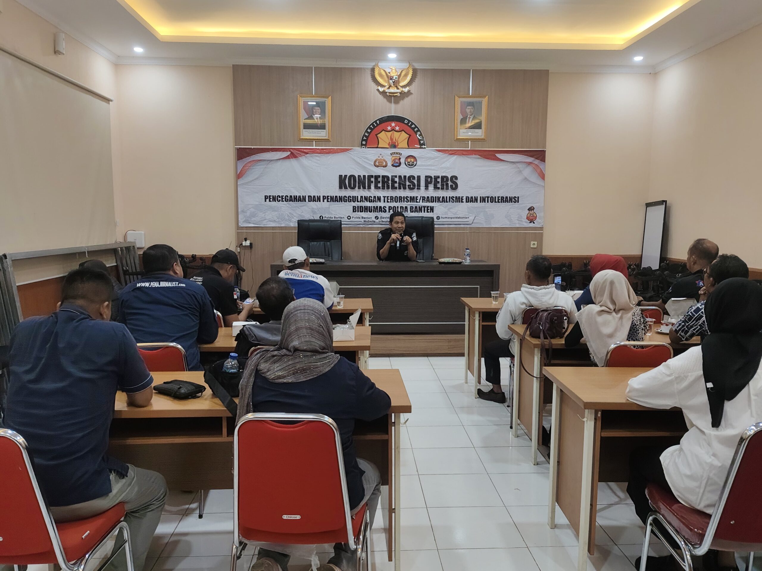 Bidhumas Polda Banten gandeng media cegah radikalisme, perkuat sinergi lawan paham menyimpang dan jaga persatuan bangsa.