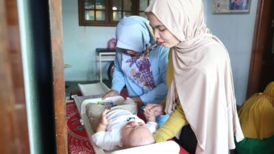 Pemkot Tangerang kembali gelar program vitamin A gratis di posyandu untuk balita usia 6–59 bulan, cegah rabun dan tingkatkan imunitas.