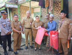 Camat Jambe Dampingi Wabup Intan Salurkan Bantuan kepada Korban Puting Beliung
