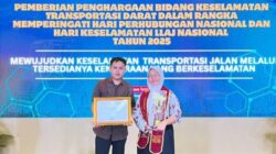 Siswi SMKN 3 Kota Tangerang raih juara nasional lewat inovasi Stress Detector Box untuk keselamatan lalu lintas 2025.