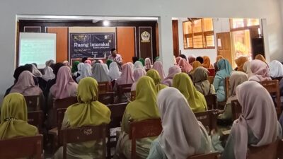 Talkshow PEKA Milad ke-120 Suryalaya hadirkan Prof. Mubiar bahas peran guru, deep learning, dan pendidikan berkarakter.