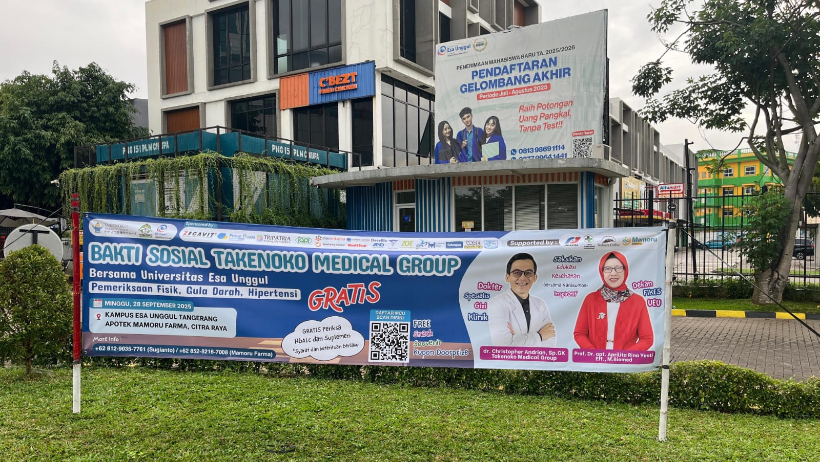 Rayakan 21 tahun Takenoko Medical Group dengan cek kesehatan gratis, senam, dan talkshow sehat di UEU Tangerang, 28 September 2025.