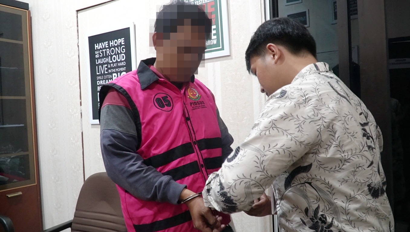 Kasus Korupsi Kredit Fiktif: Kejari Tangerang Tahan Account Officer Bank Himbara