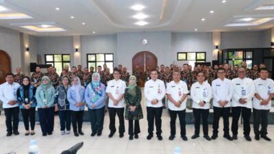 Sekda Tangerang sambut peserta PKA LAN 2025, bahas kepemimpinan, penanggulangan kemiskinan, dan pemberdayaan sosial masyarakat.