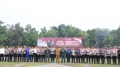 Bupati Tangerang pimpin apel siaga bencana. Ajak seluruh elemen perkuat koordinasi dan kesiapan hadapi musim hujan.