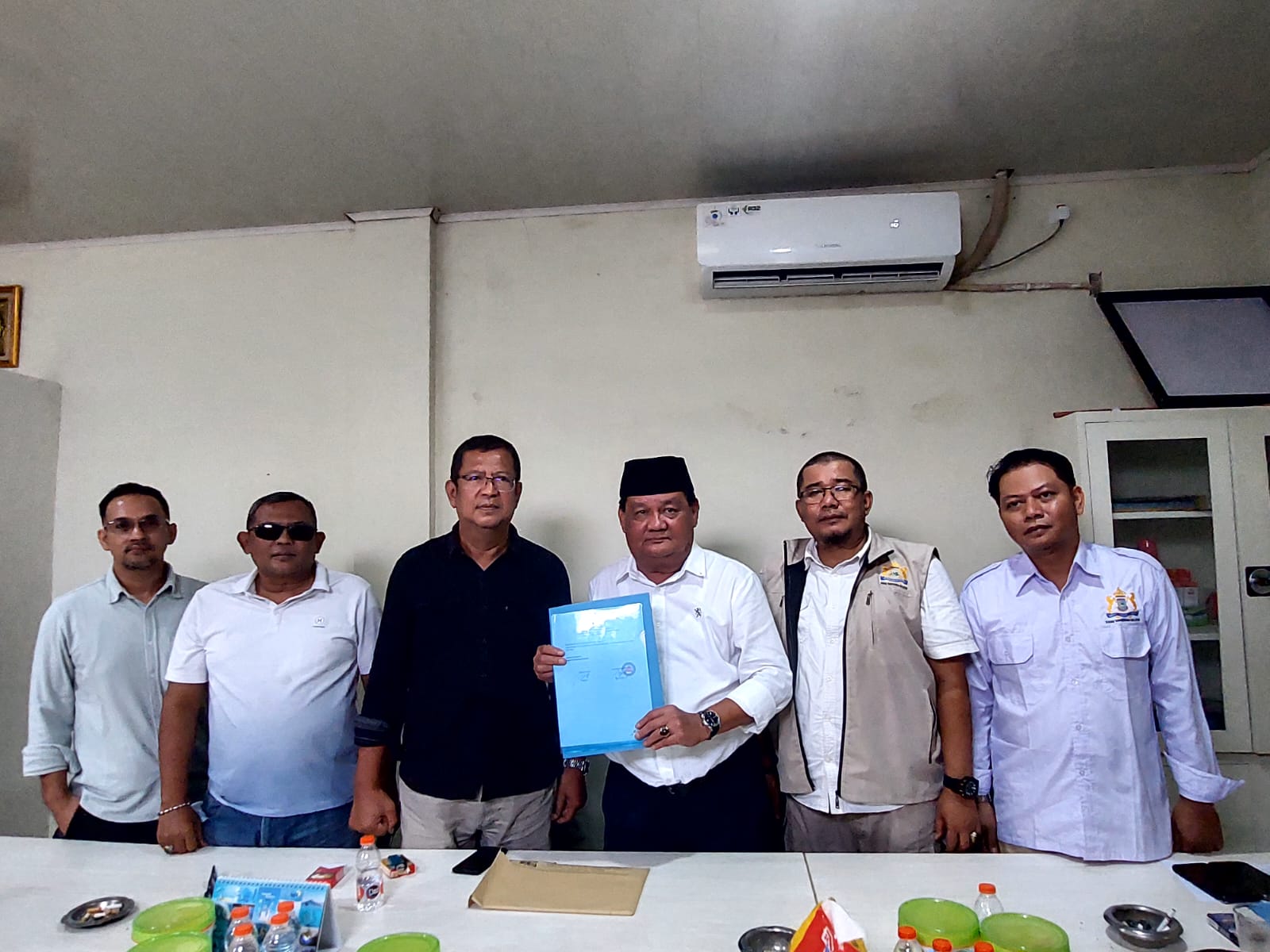 Arnovi resmi daftar bakal calon ketua Kadin Tangsel. Muskot 2025 diharapkan jadi momentum sinergi pengusaha dan Pemkot.