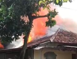 Polsek Serpong Dilanda Kebakaran, 20 Kepala Keluarga Kehilangan Tempat Tinggal