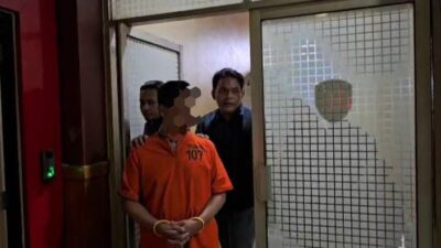 Polda Banten tangkap pelaku penipuan tanah kavling, ratusan korban rugi miliaran. Polisi imbau masyarakat segera melapor.