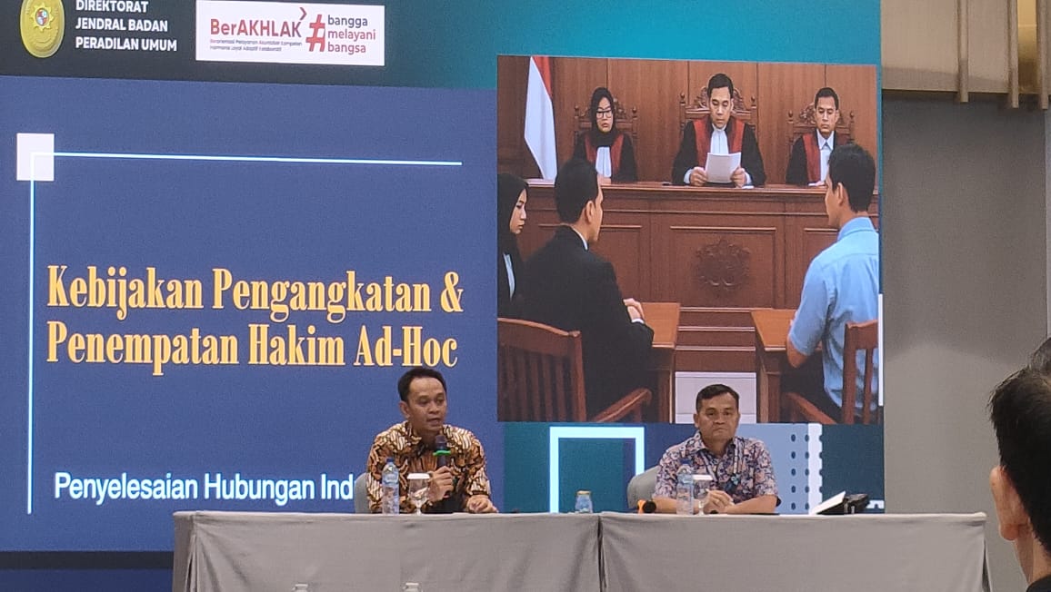 Kemnaker gelar sosialisasi multiplikasi tenaga penyelesaian perselisihan PHI di Tangerang untuk perkuat sistem hubungan industrial.