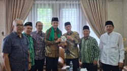Menteri Transmigrasi Iftitah silaturahmi dengan PBMA di Serang, bahas sinergi pendidikan, sosial, dan pembangunan bangsa.