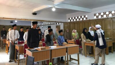 Metode HATAM mempermudah hafalan Al-Qur’an cepat, efektif, dan menyenangkan dengan irama, multimedia, dan pengulangan.