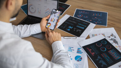 Deposito masih jadi pilihan favorit 2025. Simak daftar bank & aplikasi dengan bunga tertinggi hingga 9% per tahun.