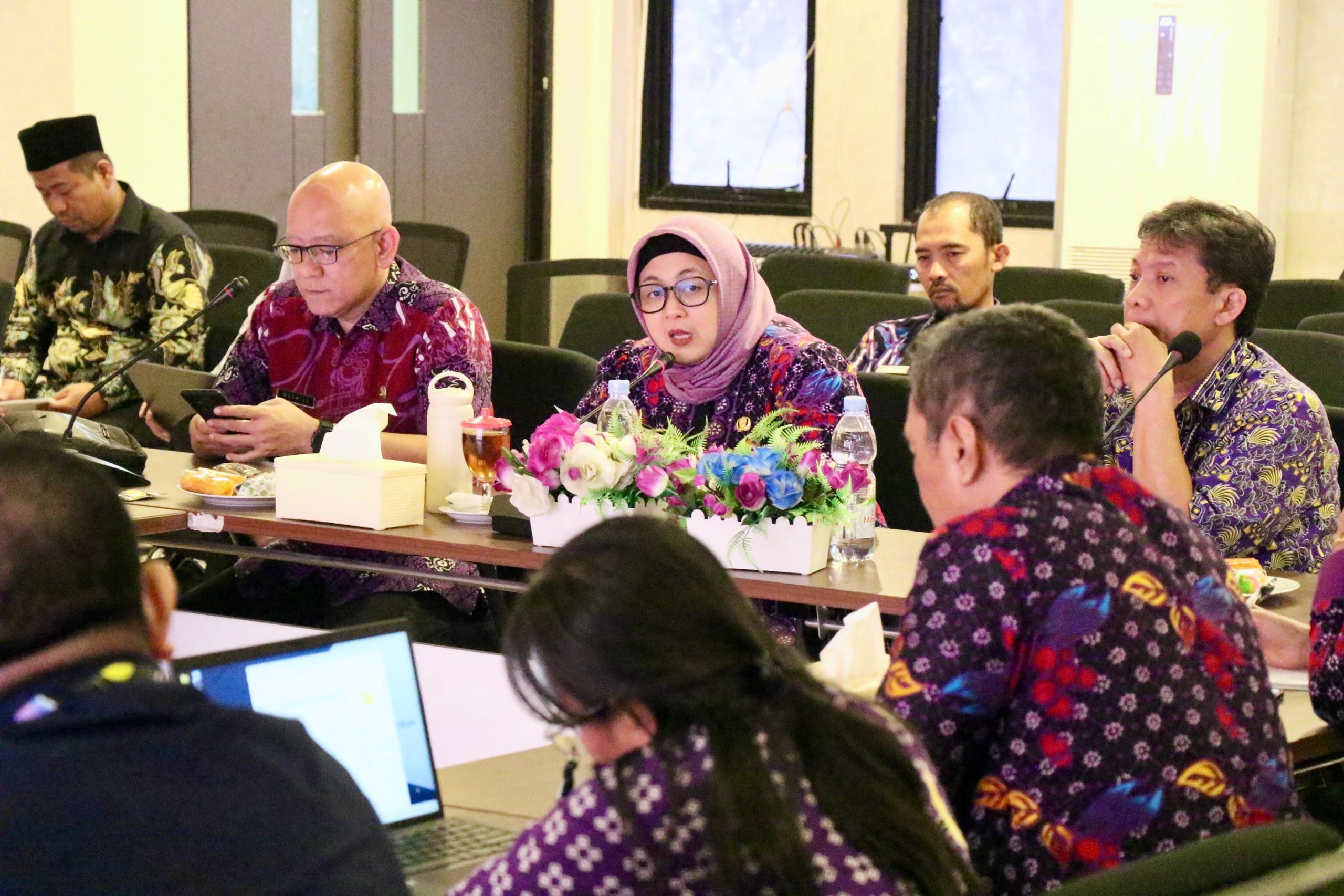 Wabup Tangerang Intan Nurul Hikmah tekankan pentingnya validitas data program P3S, Gebrak Tegas, dan KPM untuk turunkan stunting.