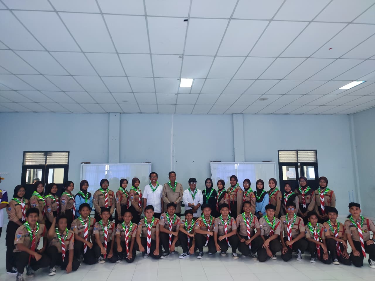 SMPN 8 Tangsel wakili Banten di Jambore Muslim Internasional 2025. Indonesia jadi tuan rumah pertama dengan 28 negara peserta.