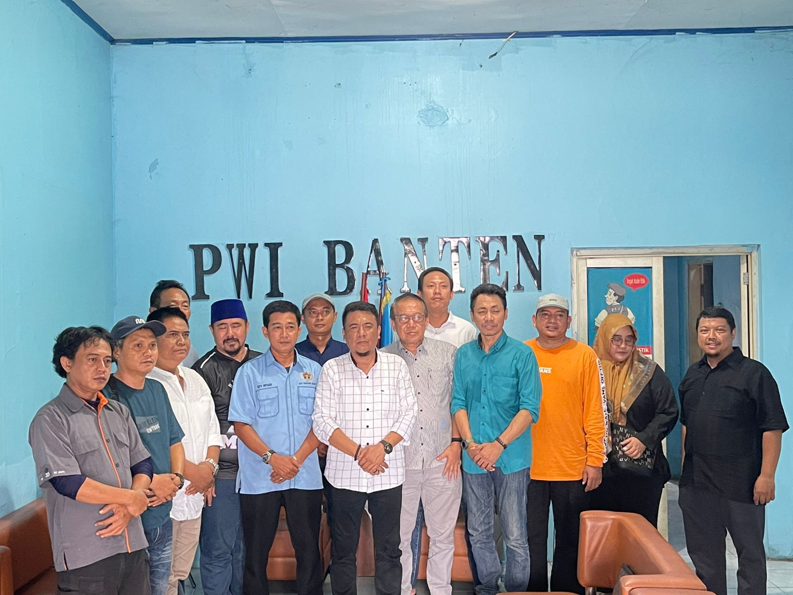 PWI Banten resmi akhiri dualisme PWI Kota Tangsel lewat musyawarah damai yang hasilkan kepengurusan baru dan solid.
