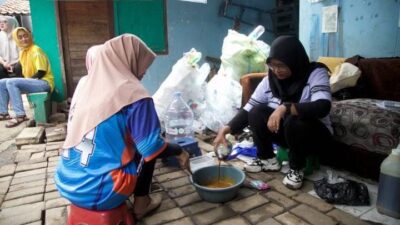 Inovasi Bank Sampah Tangerang: Minyak Jelantah Disulap Jadi Sabun Ramah Lingkungan