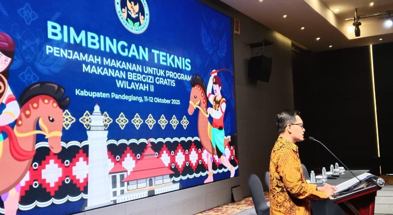 BGN gelar Bimtek Penjamah Pangan di Serang, latih 10.000 peserta tingkatkan higienitas dan keamanan pangan nasional.