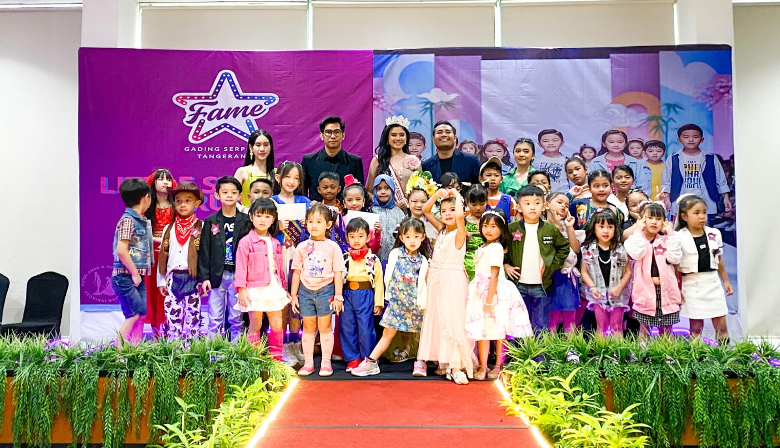 Suasana meriah warnai Kids Fashion Show “Little Stars on The Runway” di Fame Hotel Gading Serpong, ajang ekspresi anak penuh kreativitas.