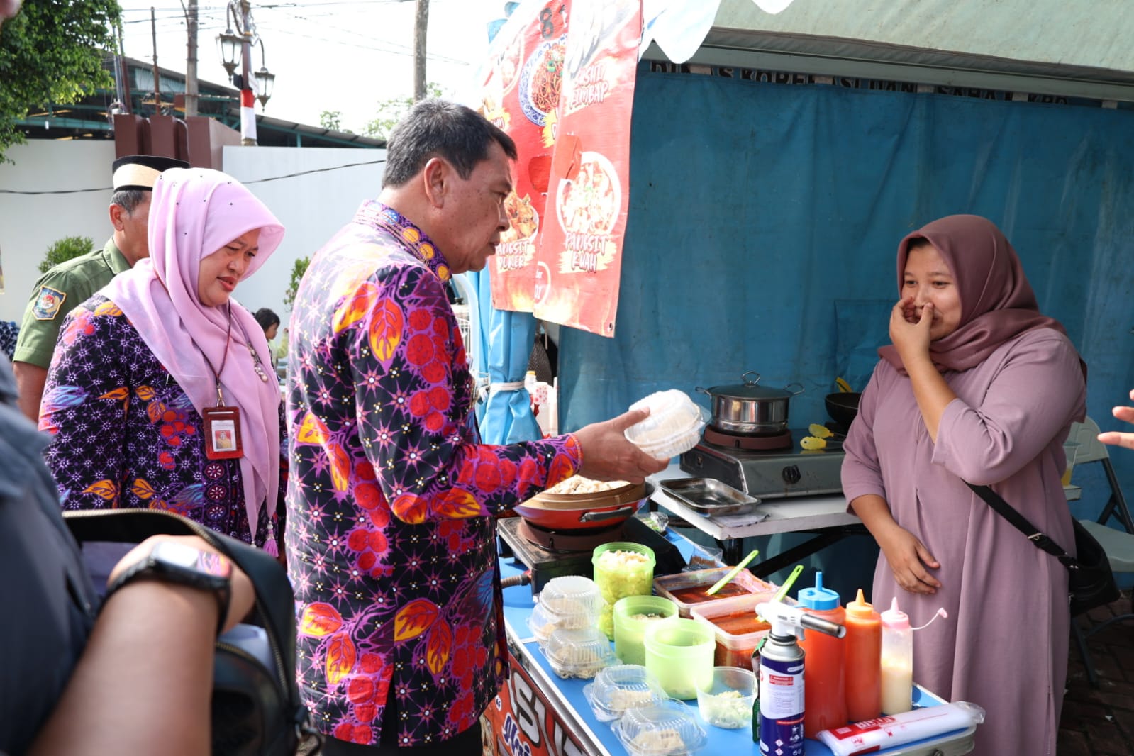 Bupati Tangerang Maesyal Rasyid buka Gema Rakyat Festival UMKM 2025 di Pagedangan untuk dorong ekonomi rakyat dan produk lokal.