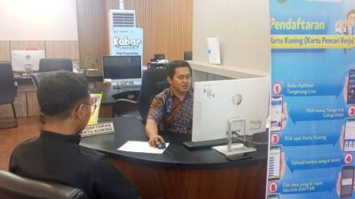 Proses pembuatan Kartu Kuning di Kota Tangerang kini cepat dan efisien, cukup 5–10 menit di Mal Pelayanan Publik.