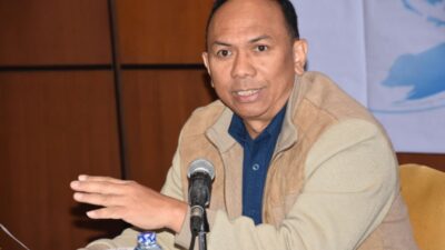 Kemkomdigi klarifikasi wacana pemblokiran IMEI bersifat sukarela, bertujuan melindungi masyarakat dari pencurian dan ponsel ilegal.