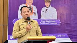 Disnaker Kabupaten Tangerang gelar bimtek pengesahan peraturan perusahaan untuk tingkatkan kepatuhan dan hubungan industrial.