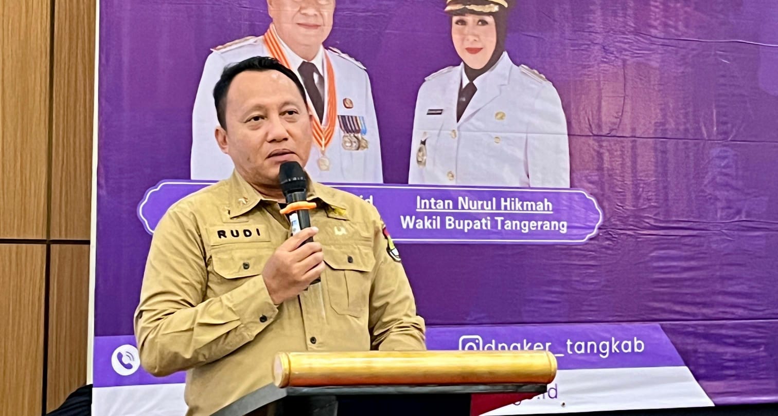 Disnaker Kabupaten Tangerang gelar bimtek pengesahan peraturan perusahaan untuk tingkatkan kepatuhan dan hubungan industrial.