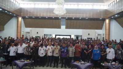Program Koperasi Merah Putih di Kabupaten Tangerang dukung ekonomi desa, UMKM, dan pengelolaan dana CSR tepat sasaran.