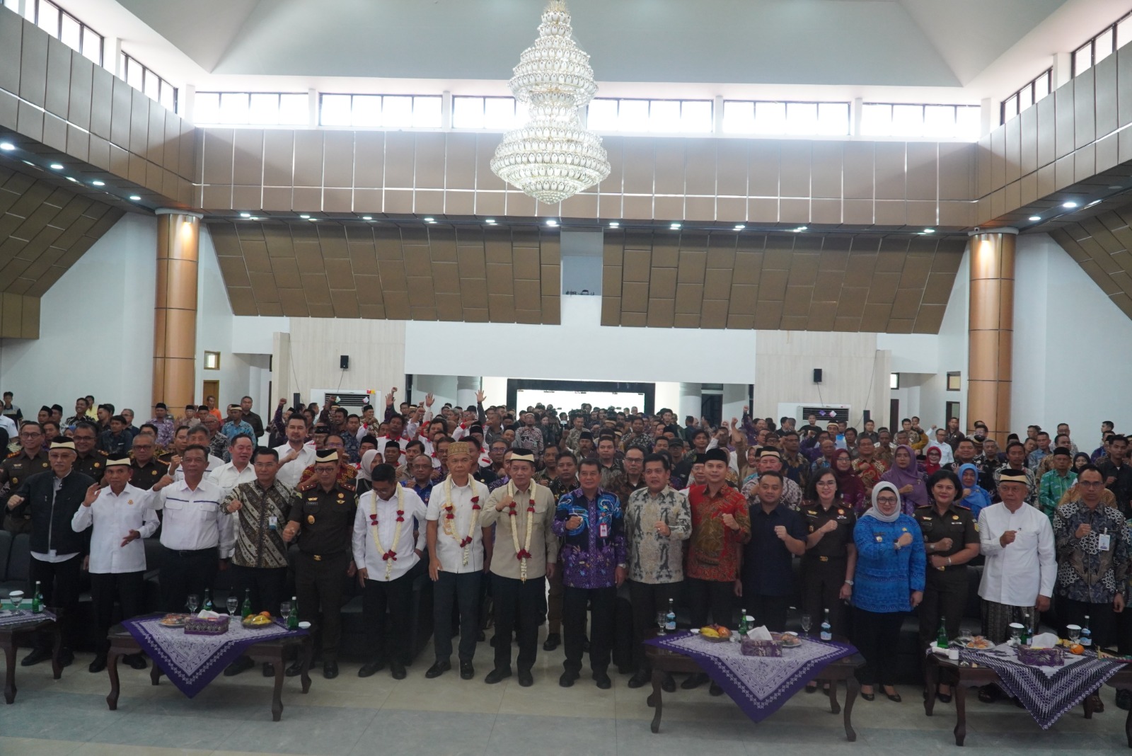 Program Koperasi Merah Putih di Kabupaten Tangerang dukung ekonomi desa, UMKM, dan pengelolaan dana CSR tepat sasaran.