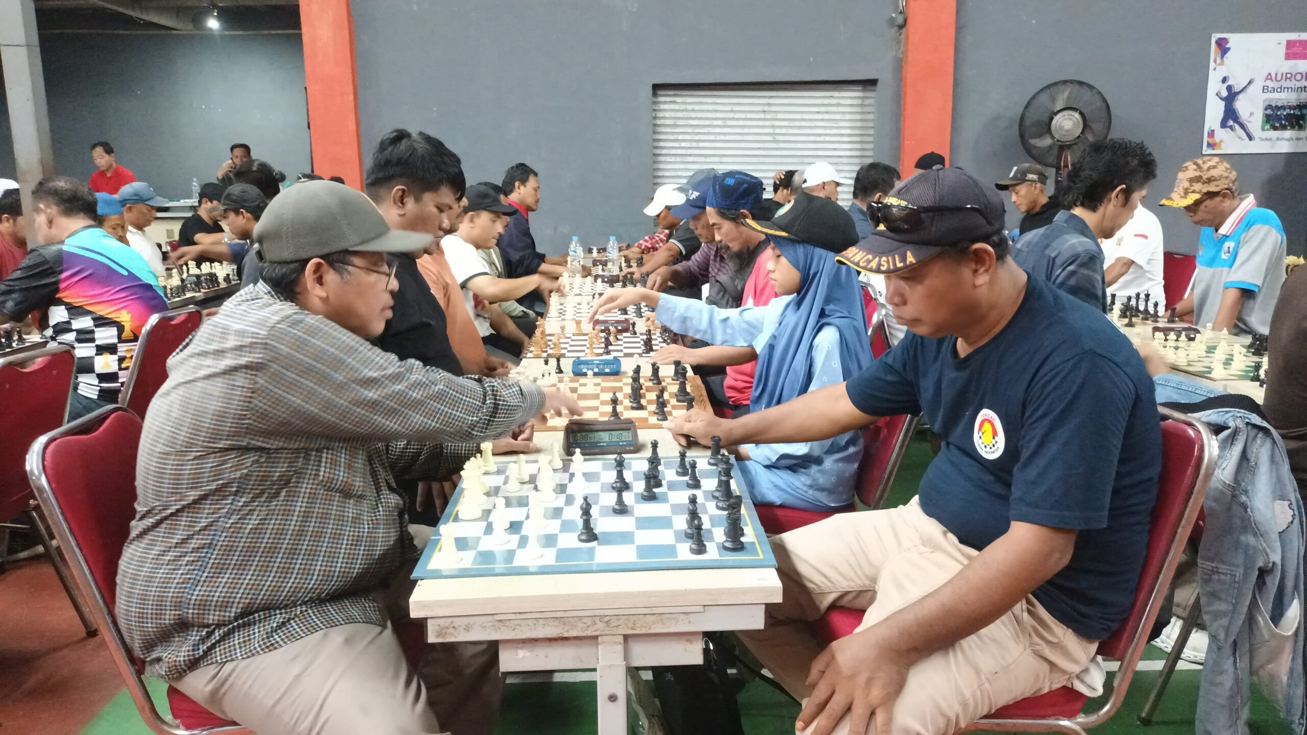 CASMA masih memimpin klasemen Liga Catur Percasi Kabupaten Tangerang 2025 Putaran ke-7 yang dibuka oleh Wakil Gubernur Banten.