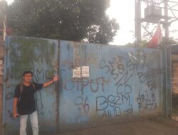 Bayi Diduga Terkena ISPA Akibat Asap Pabrik Plastik di Tangerang