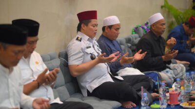 Pemerintah Desa Kadu gelar lomba video sholawat Hari Santri 2025, hadirkan kreativitas warga sekaligus lestarikan tradisi Islami.