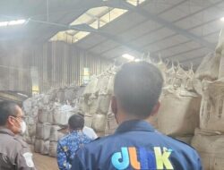 Warga Sentul Balaraja Keluhkan Pencemaran, Pemkab Tangerang Stop Sementara Pabrik Limbah B3 PT SLI